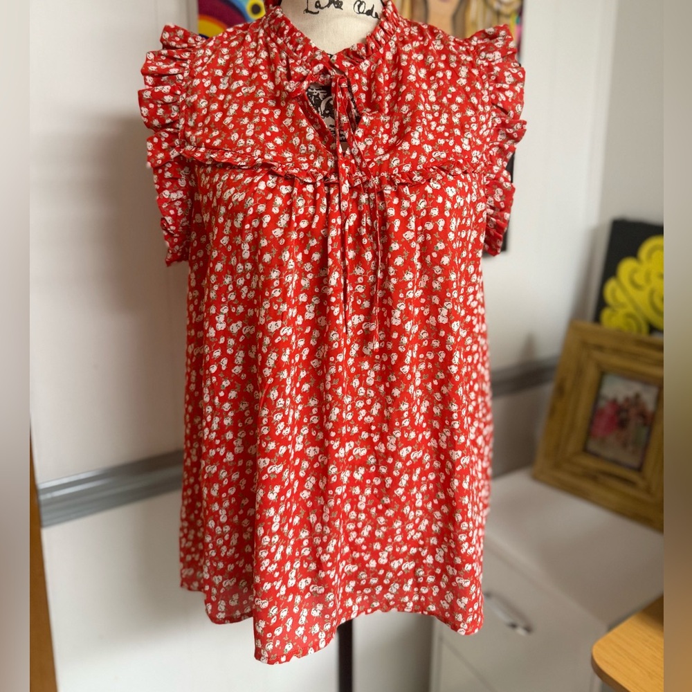 Red floral ruffle top